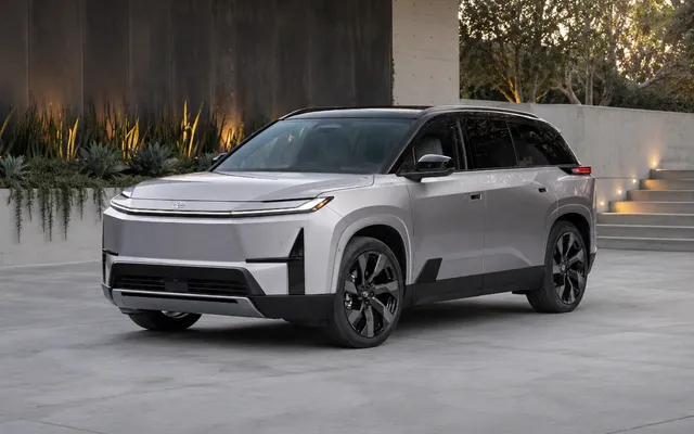 Toyota amână Highlander electric: termene și specificații Toyota amână Highlander electric: termene și specificații