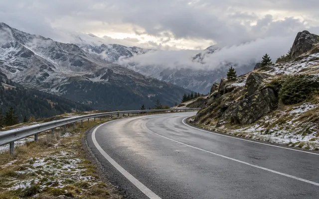 Ninsoare pe Transfăgărășan: situația traficului din 22 septembrie Ninsoare pe Transfăgărășan: situația traficului din 22 septembrie