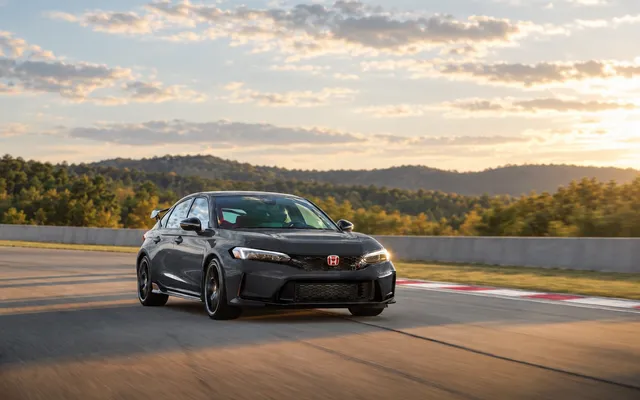 Honda Civic Type R 2027: îmbunătățiri pentru circuit și oraș