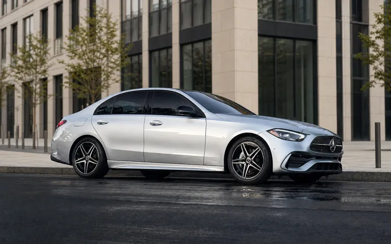 Mercedes-Benz C-Class 2027: ce s-a schimbat și de ce a rămas dieselul Mercedes-Benz C-Class 2027: ce s-a schimbat și de ce a rămas dieselul