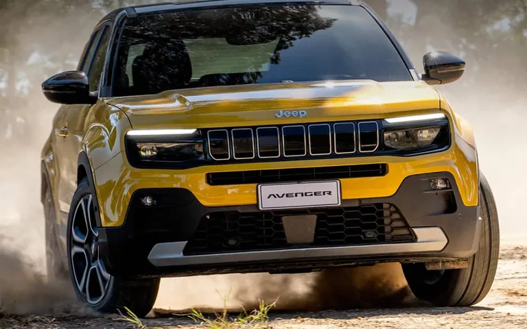 Noul Jeep Avenger 2026: specificații, 4xe, autonomie, ediția 85