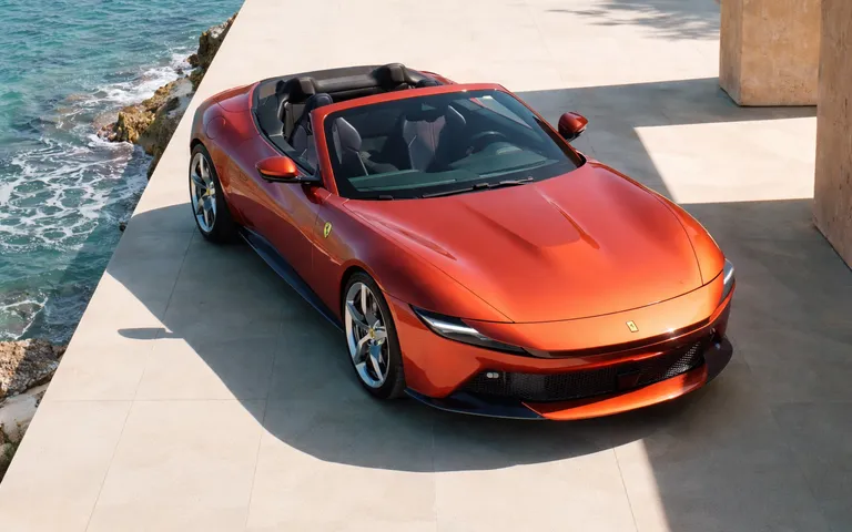 Ferrari Amalfi Spider — noul cabriolet V8 de 640 CP Ferrari Amalfi Spider — noul cabriolet V8 de 640 CP
